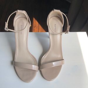 Express heels